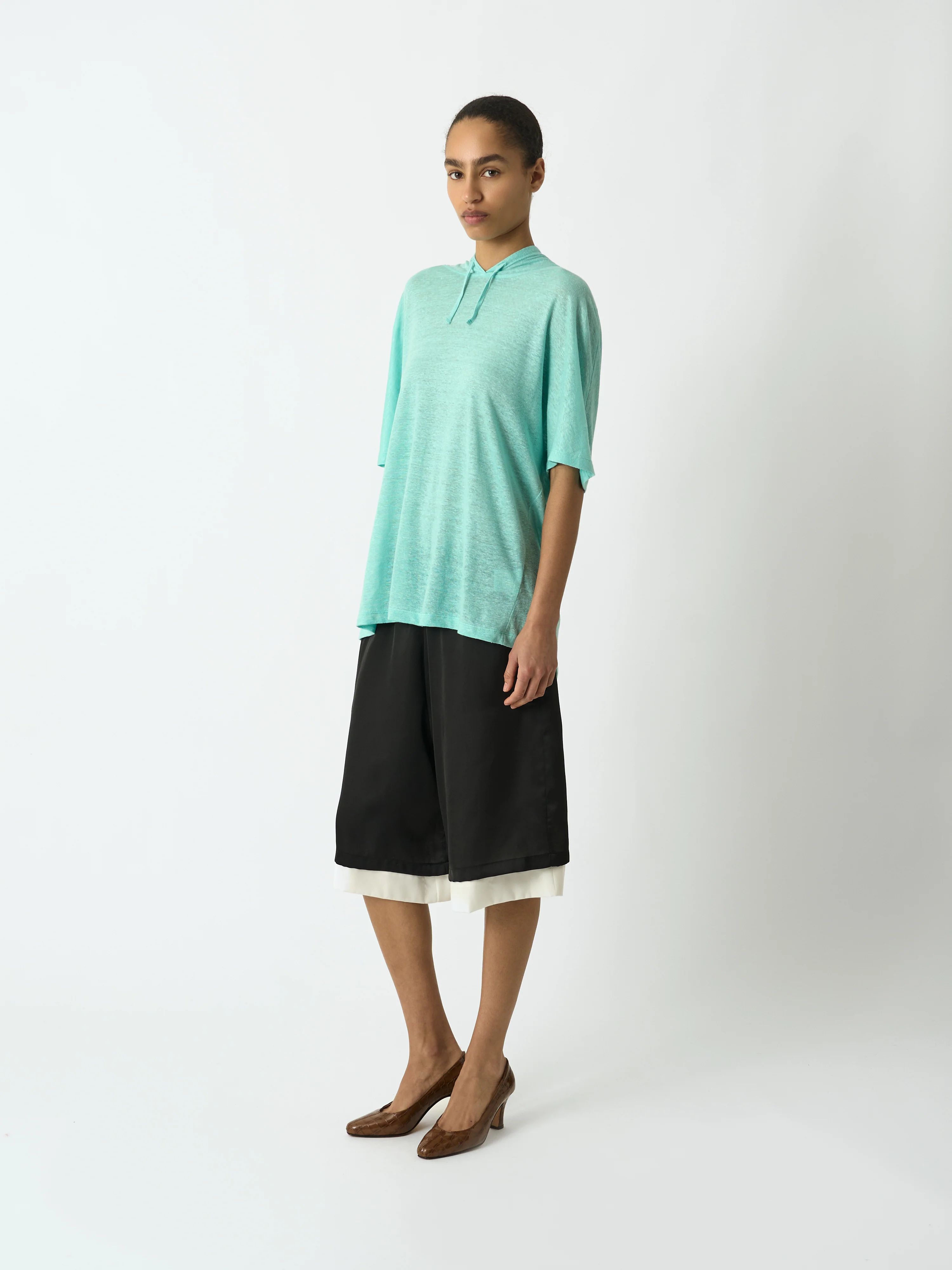 Linen Hoodie - Image 3